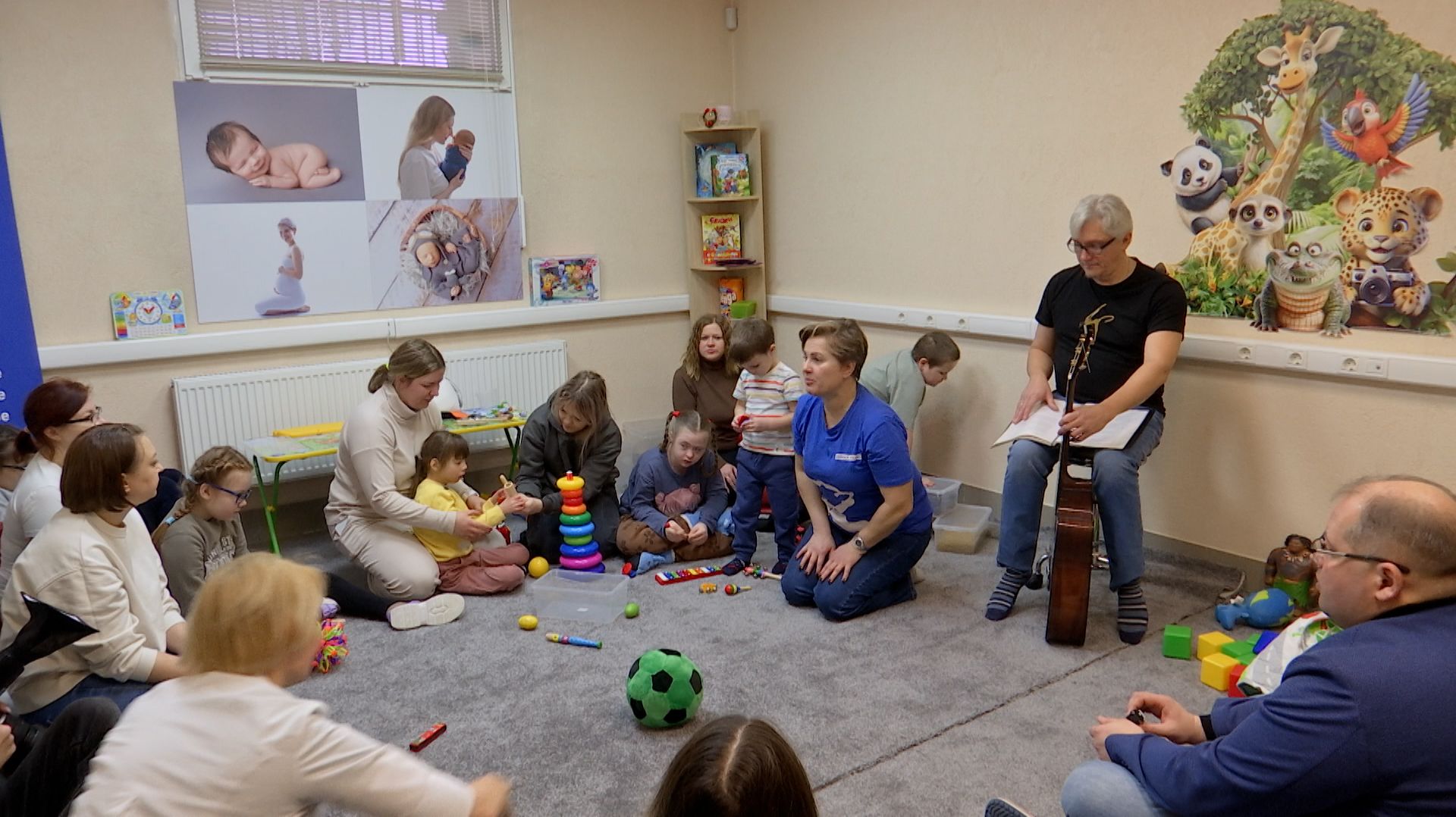 «Добрая комната» для особенных детей смотреть онлайн