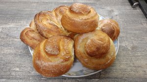 СДОБНЫЕ БУЛОЧКИ! РЕЦЕПТ! ГОТОВИМ С БАБУЛЕЙ ВКУСНЯШКУ!