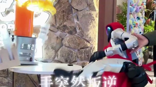 Бой с тенью. Робот Unitree опять жжет. смотреть онлайн