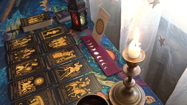 Расклад на таро Что вам важно знать прямо сейчас?