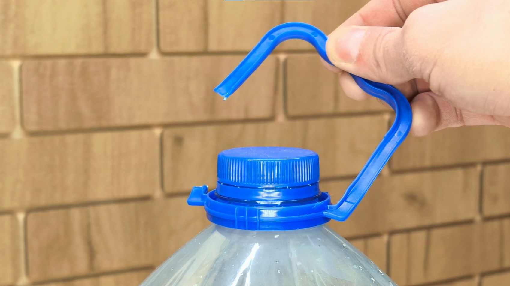 Два отличных совета, если сломалась ручка у бутылки! смотреть онлайн