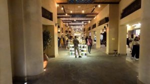 Прогулка по рынку Мадинат Джумейра в Дубае: культура, традиции и сувениры