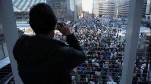 В Миннесоте прошли массовые забастовки против ICE