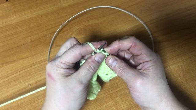 Объёмные дорожки на изнаночной глади спицами смотреть онлайн