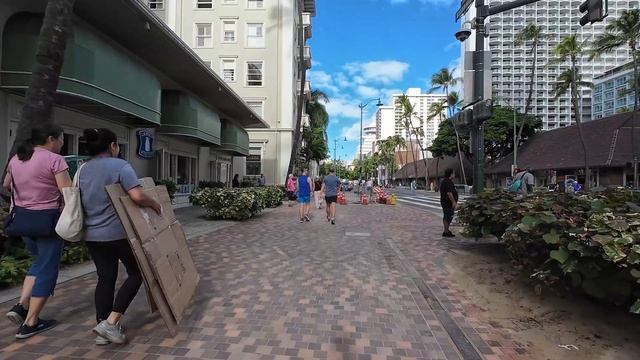 Прогулка по Вайкики от легендарных курортов до тропических пляжей 🌴 смотреть онлайн