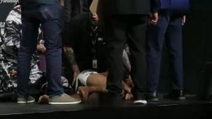 🔥 Это жесть! Упал лицом в пол и не смог встать! Взвешивание UFC 324, Нурмагомедов, Пимблет, Гейджи!