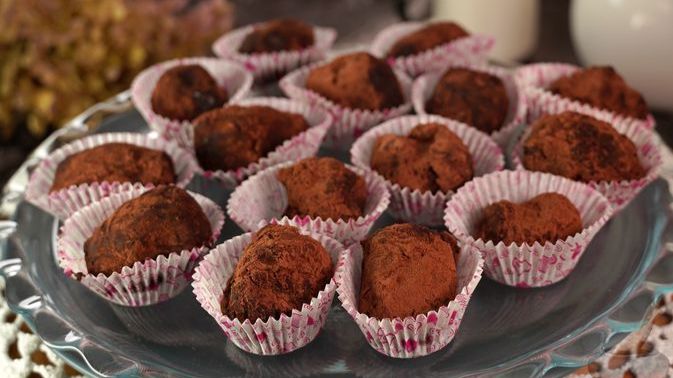 ДОМАШНИЙ ШОКОЛАДНЫЙ ТРЮФЕЛЬ смотреть онлайн