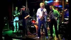 Ул. Героев Стратосферы - Листопад