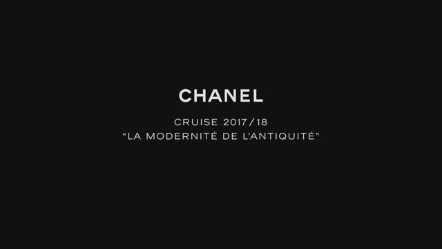 Показ коллекции Chanel Cruise 2017-2018 смотреть онлайн