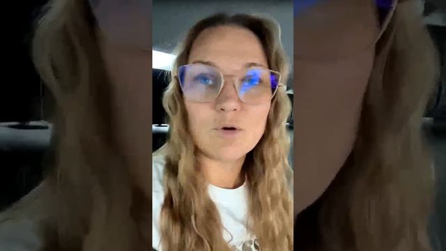 «Комки Биша — лишний жир или ценный материал? Разбираем мифы и реальность в пластической хирургии» смотреть онлайн