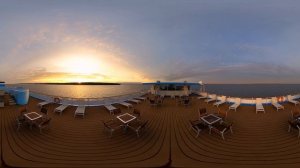 Туманное утро на Волге. Теплоход Михаил Булгаков. Видео 360