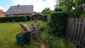 УНИЧТОЖИЛ ИЗГОРОДЬ со стороны соседки по её просьбе