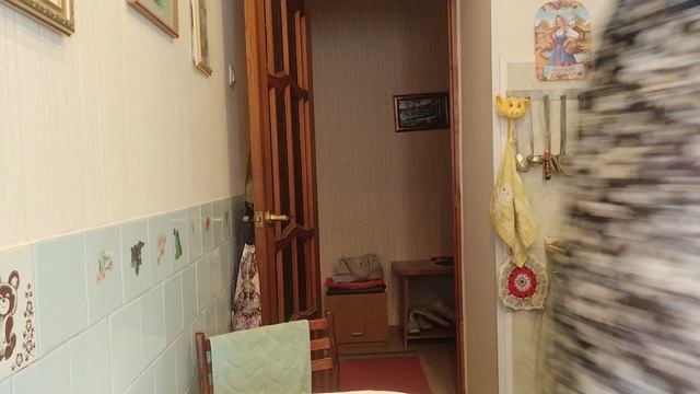 Дни бегут/Опять покупки/Обзор смотреть онлайн