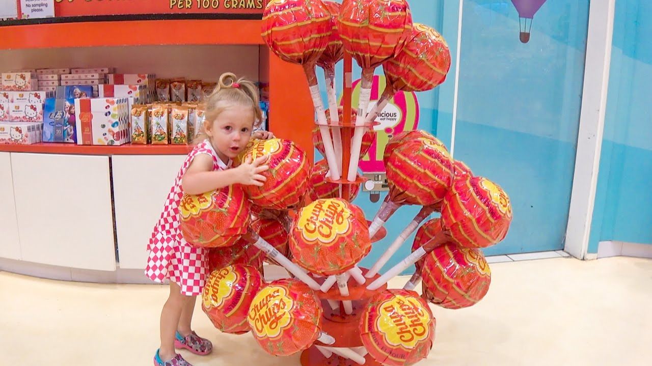 Настя едет в Дубай смотреть онлайн