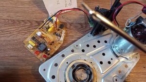 Разборка хлебопечки  хлебопечки redmond xb62 40-b для замены втулки ведра