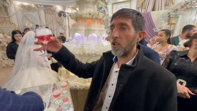 Ваня Мосэнко на свадьба у Одиссея и Настия смотреть онлайн