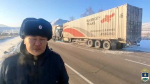 Один человек погиб при лобовом столкновении фур в Бурятии