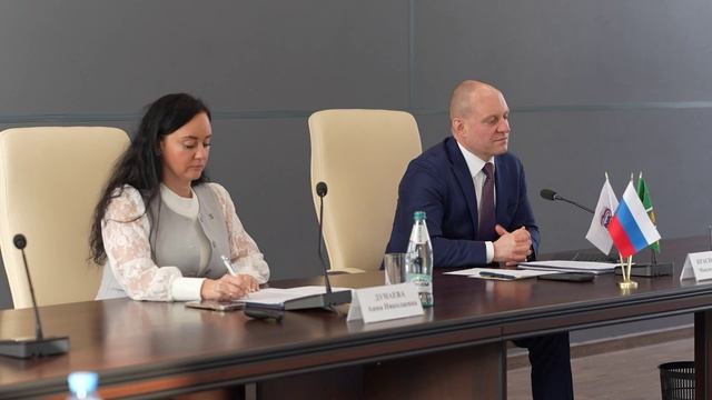 Прошло расширенное заседание фракции партии «Единая Россия» смотреть онлайн