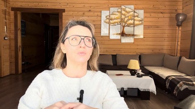 Достаточно ли просто заниматься любимым делом, чтобы получать деньги? И почему не всегда получается. смотреть онлайн