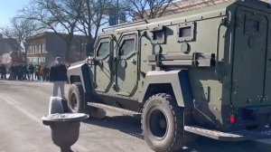 США ВВЕЛИ БРОНЕТЕХНИКУ В МИННЕАПОЛИС - штат Миннесота.