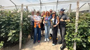 Группа Клуба 7 Вершин «ЭГ-Мастерс» завершает программу в Эквадоре тем с чего начала, с моря цветов