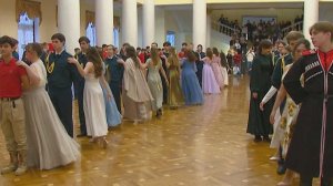 В Сочи наградили лучших студентов на торжественном балу в Зимнем театре