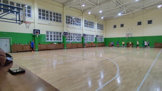 Джиган VS Дорохов играют на квартиру Долиной. 14 школа 24.01.2026. Баскетбол смотреть онлайн