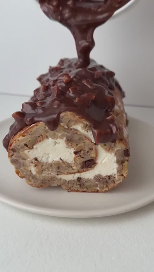 Ароматный и нежный рулет 😍 смотреть онлайн