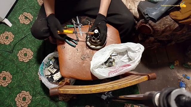 Цель - как больше добыть цветного металла,и Барбоса мне отдали на совсем. смотреть онлайн