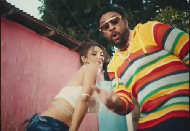 Shaggy Ft Lavbbe Lavinia - MOVE смотреть онлайн