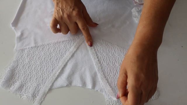 Из спортивной футболки потрясающая переделка, которую легко повторить смотреть онлайн