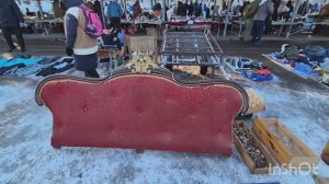 Барахолка на Удельной. Санкт-Петербург.