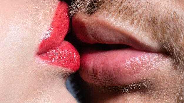 Prince ~ Kiss {12''mix} смотреть онлайн