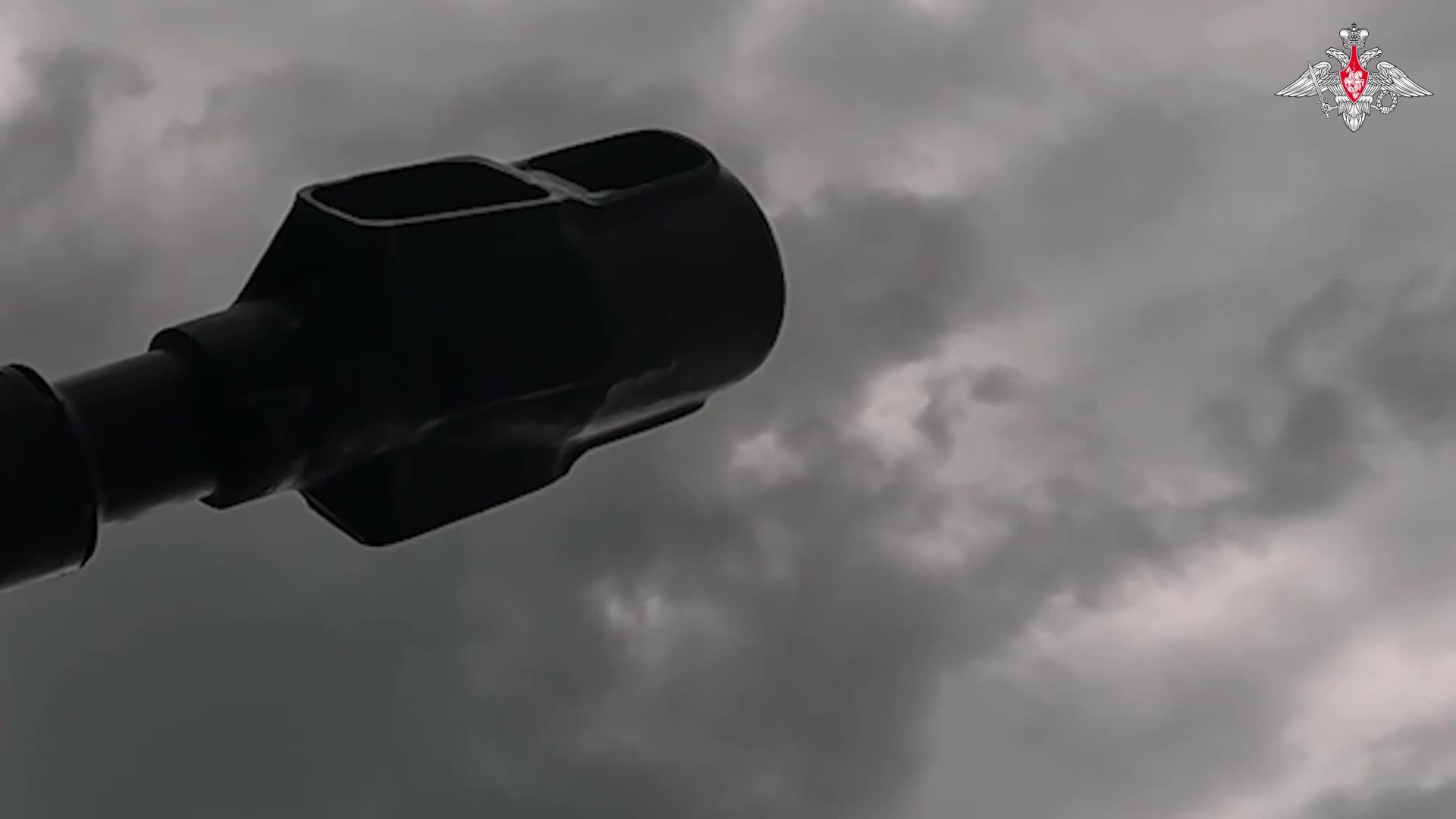 🔥 Грозные удары по вражеским позициям смотреть онлайн