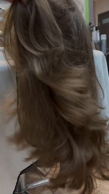 #парикмахер #стрижка #женскаястрижка #стрижкакаскад #стрижкакороткихволос #парикмахерскоеискуство #к смотреть онлайн