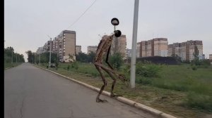 сиреноголовый напал на город видео от сиреноголовый