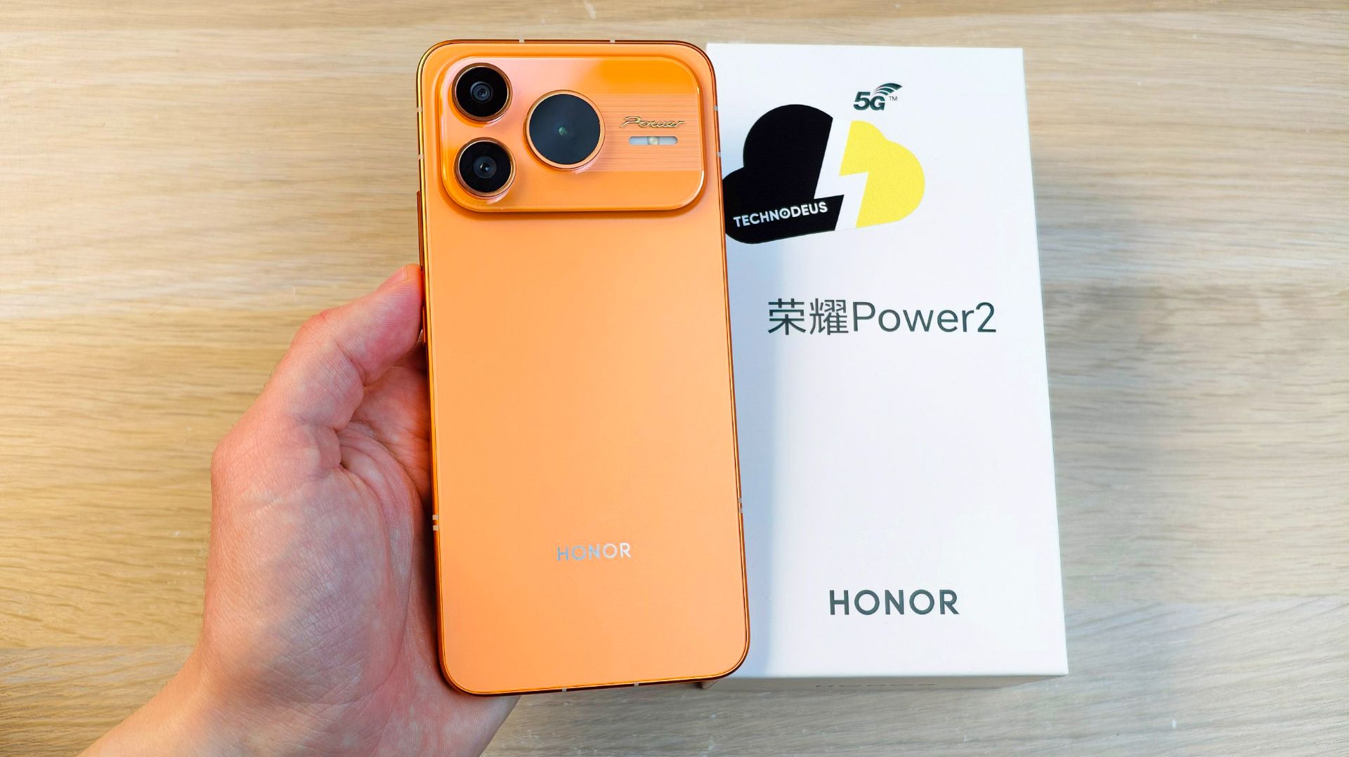 HONOR POWER 2 - ДИЗАЙН АЙФОНА И БАТАРЕЯ 10080MAH! смотреть онлайн