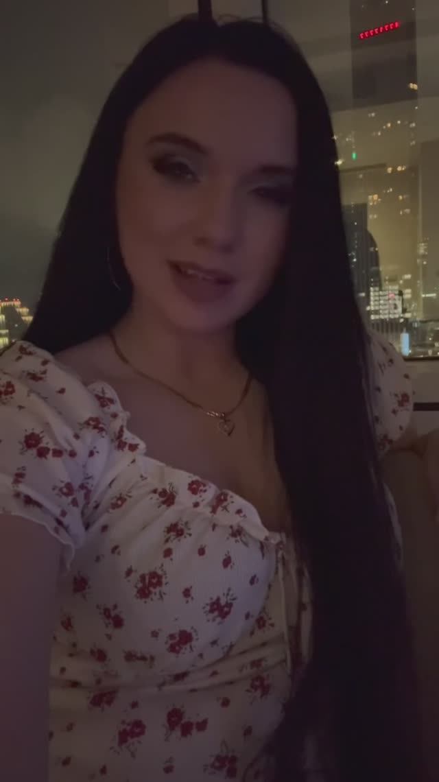 Инна Вальтер поёт песню. смотреть онлайн