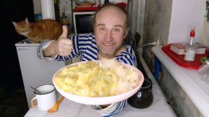 обед с Рыжулей. ЧС в Мурманске. запасайтесь всем. мукбанг. обжор. еда на камеру. диета. шизофрения.