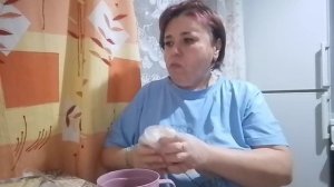 Потихоньку обустраиваемся на новом месте. Завтрак.