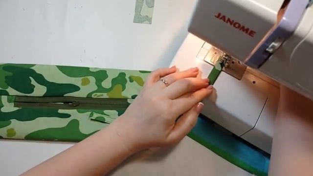 Как сшить косметичку в подарок мужчине своими руками из ткани. Красивая и простая форма. Видео МК. смотреть онлайн