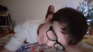 Если моя сестра меня утащит то я ей должен 1M $ челлендж!  #Shorts #Vrecplease #Врекплиз! #Дэмиан16