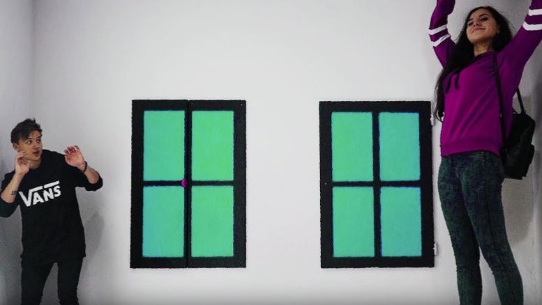 ПОХОД В МУЗЕЙ | ИВАНГАЙ смотреть онлайн