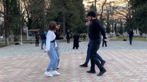 Суперская Чеченская Лезгинка 2026 Девушки Танцуют Зажигают Chechen Dance Lezginka Zaqatala ALISHKA