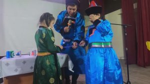 АГЫН НЭГЭДЭХИ ҺУРГУУЛИИН ЭХИН КЛАССУУДАЙ ҺУРАГШАД УРИЛДАБА