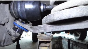 Замена нижней шаровой опоры ВАЗ 2121 Нива