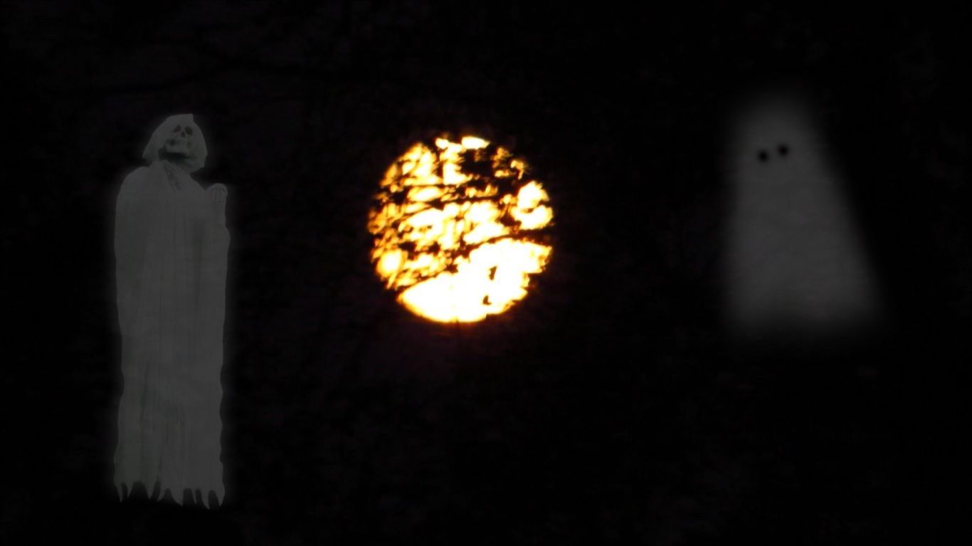 Танцующая мистическая луна смотреть онлайн