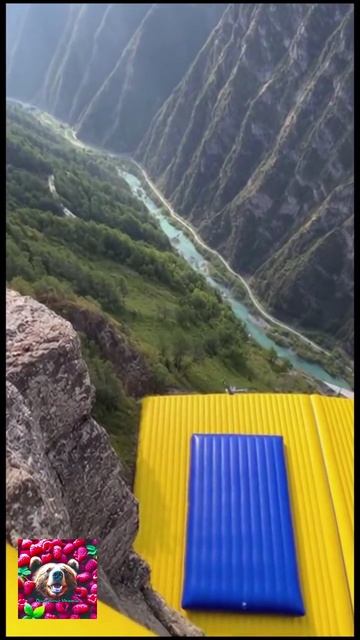 Все равно лучше чем в офисе смотреть онлайн