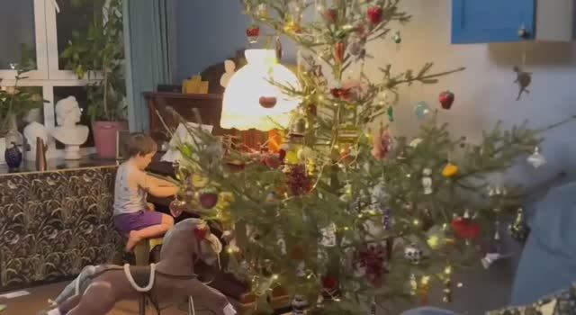 Гавриилу 3 годики 3 месяца смотреть онлайн