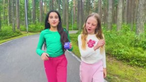 Настя и Ева заботятся о новых питомцах Битзи